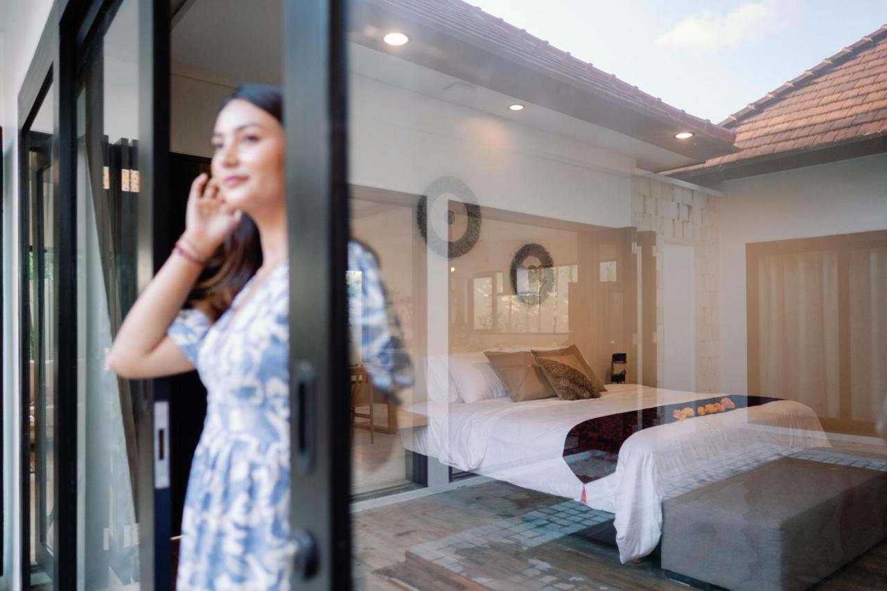 Maribel Villa Bali เซมินยัค ภายนอก รูปภาพ