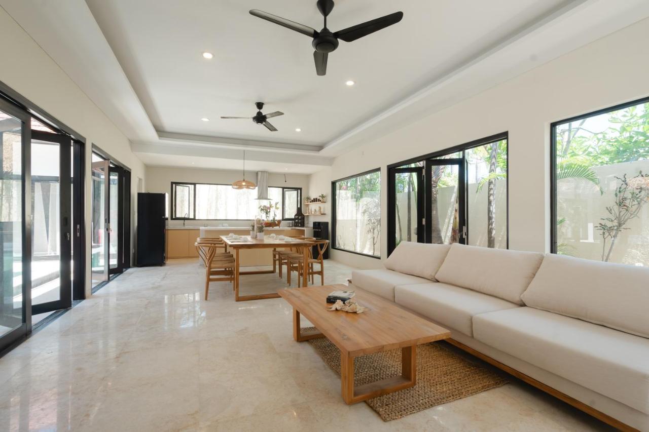 Maribel Villa Bali เซมินยัค ภายนอก รูปภาพ