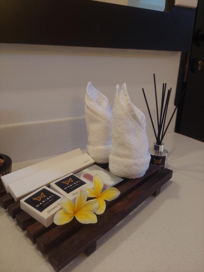 Maribel Villa Bali เซมินยัค ภายนอก รูปภาพ